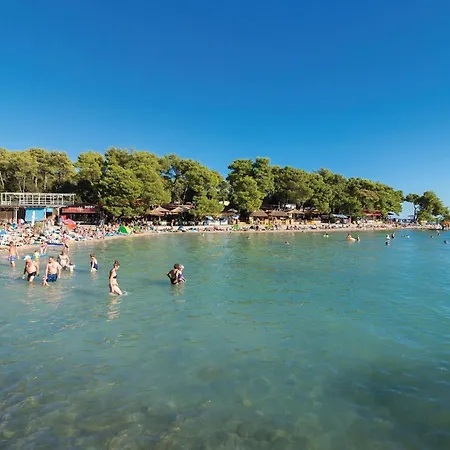 Apartment Beautiful In With Wifi Biograd Na Moru