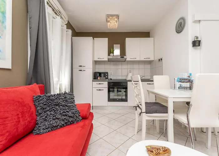 Apartman In With Wifi Biograd Na Moru